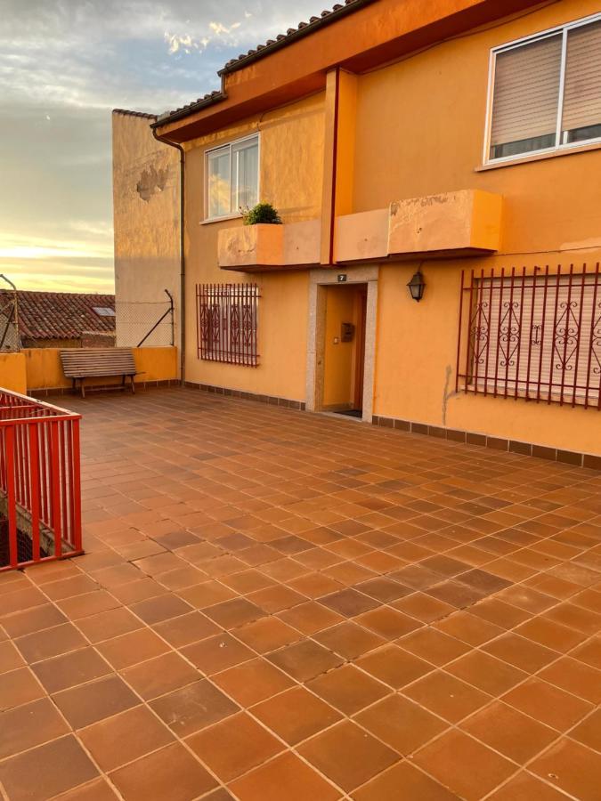 Apartamento Turistico Avila Vut Zewnętrze zdjęcie