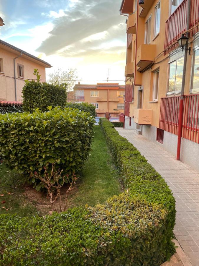 Apartamento Turistico Avila Vut Zewnętrze zdjęcie