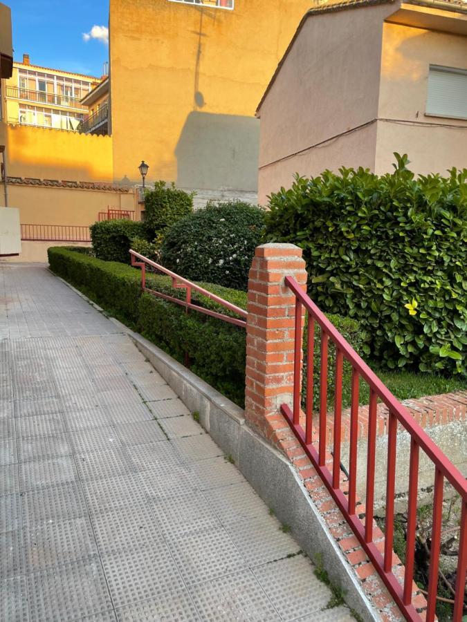 Apartamento Turistico Avila Vut Zewnętrze zdjęcie